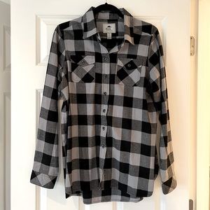 Roots Women’s Long Sleeve Button Up Flannel Shirt